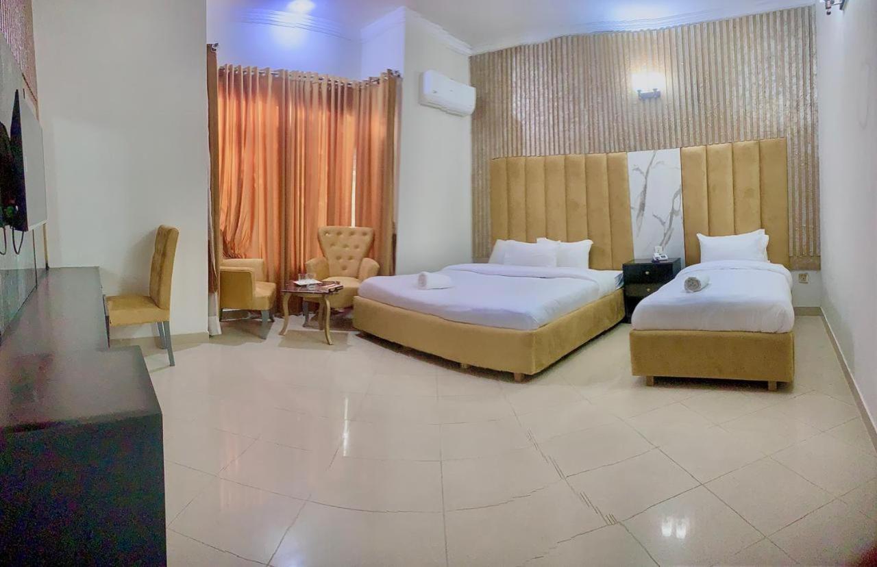 Royal Serena Residency 伊斯兰堡 外观 照片
