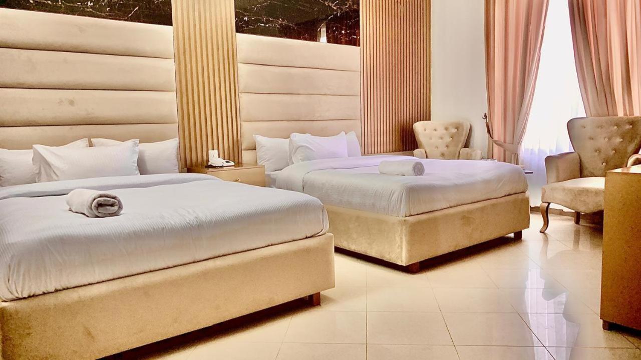 Royal Serena Residency 伊斯兰堡 外观 照片
